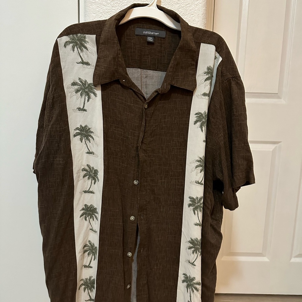 Croft & Barrow Brown and White Casual Button Down Shirt
